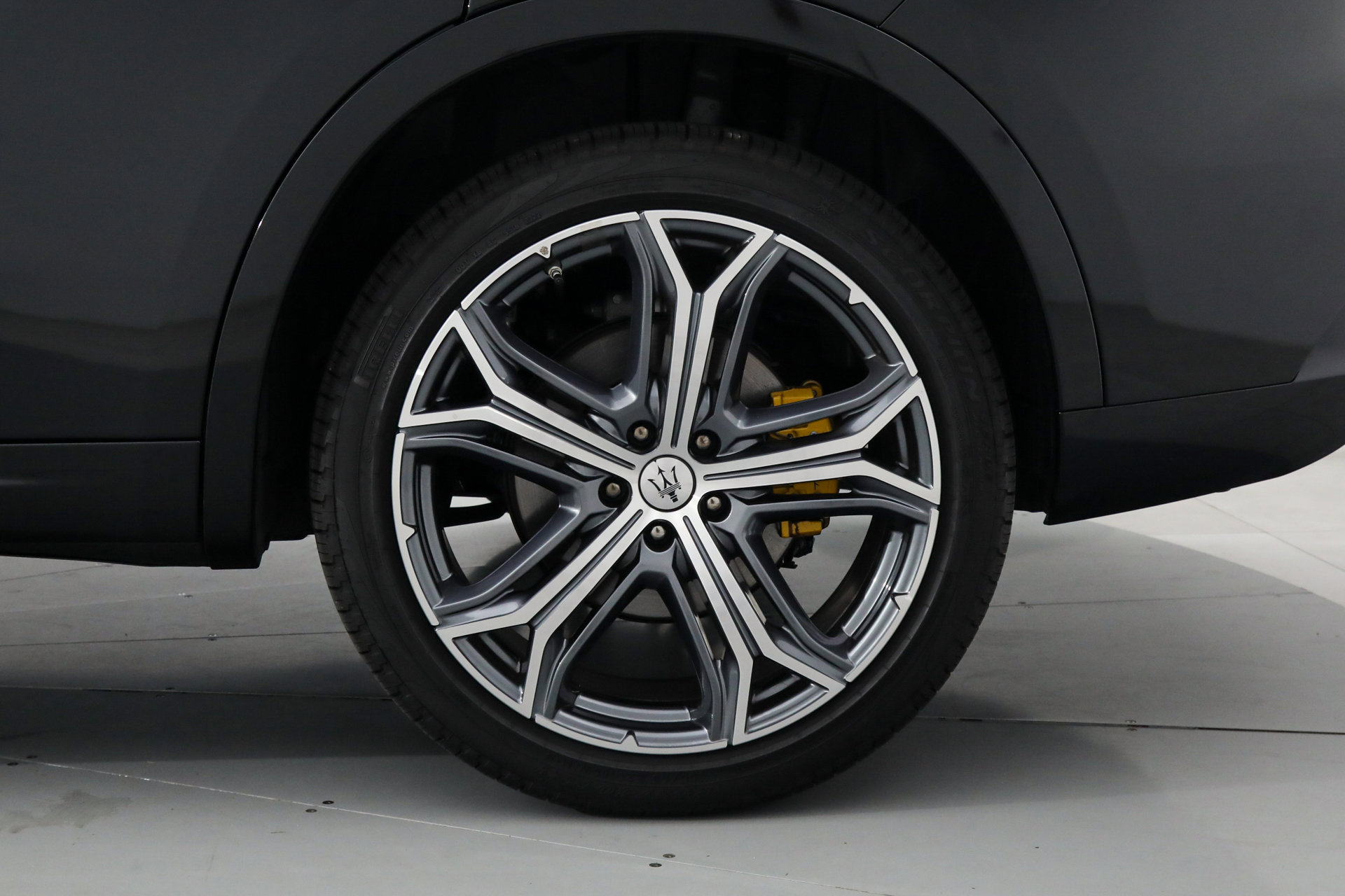 Certified 2023 Maserati Levante GT image 24