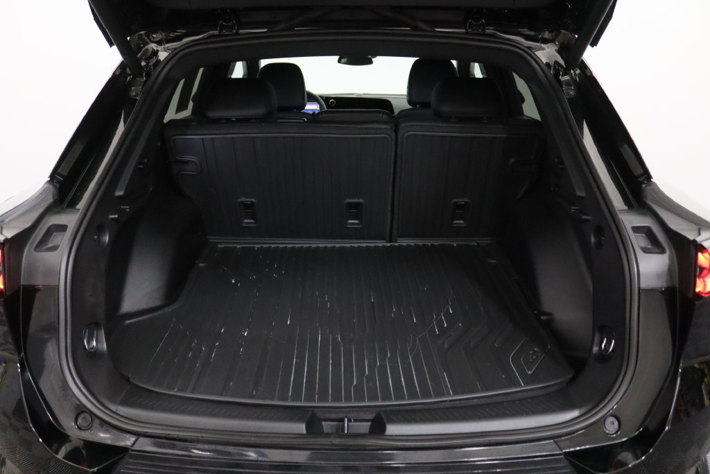 Certified 2024 Chevrolet Equinox EV LT FWD image 36