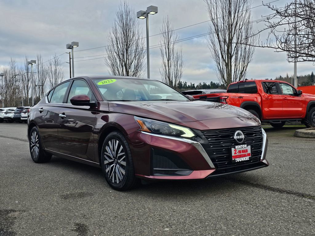 Certified 2023 Nissan Altima 2.5 SV image 3