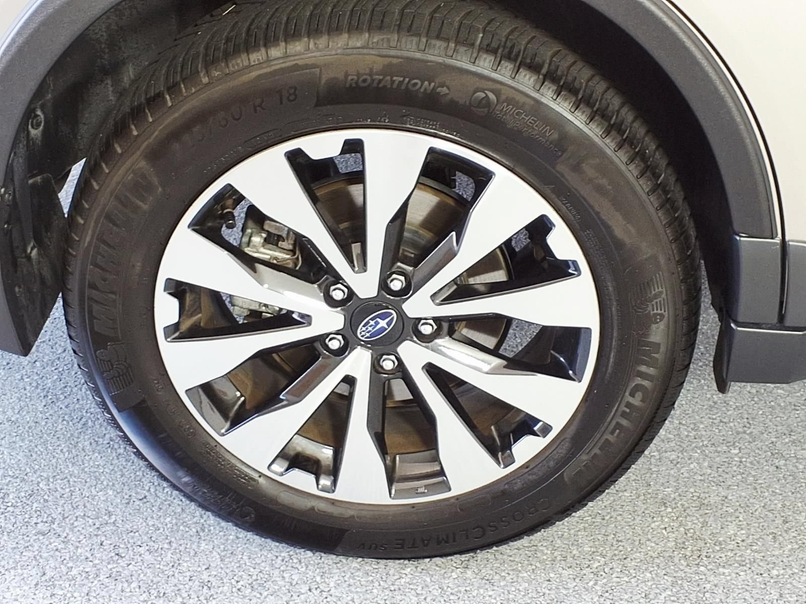 Used 2017 Subaru Outback 3.6R Limited AWD/4WD image 6