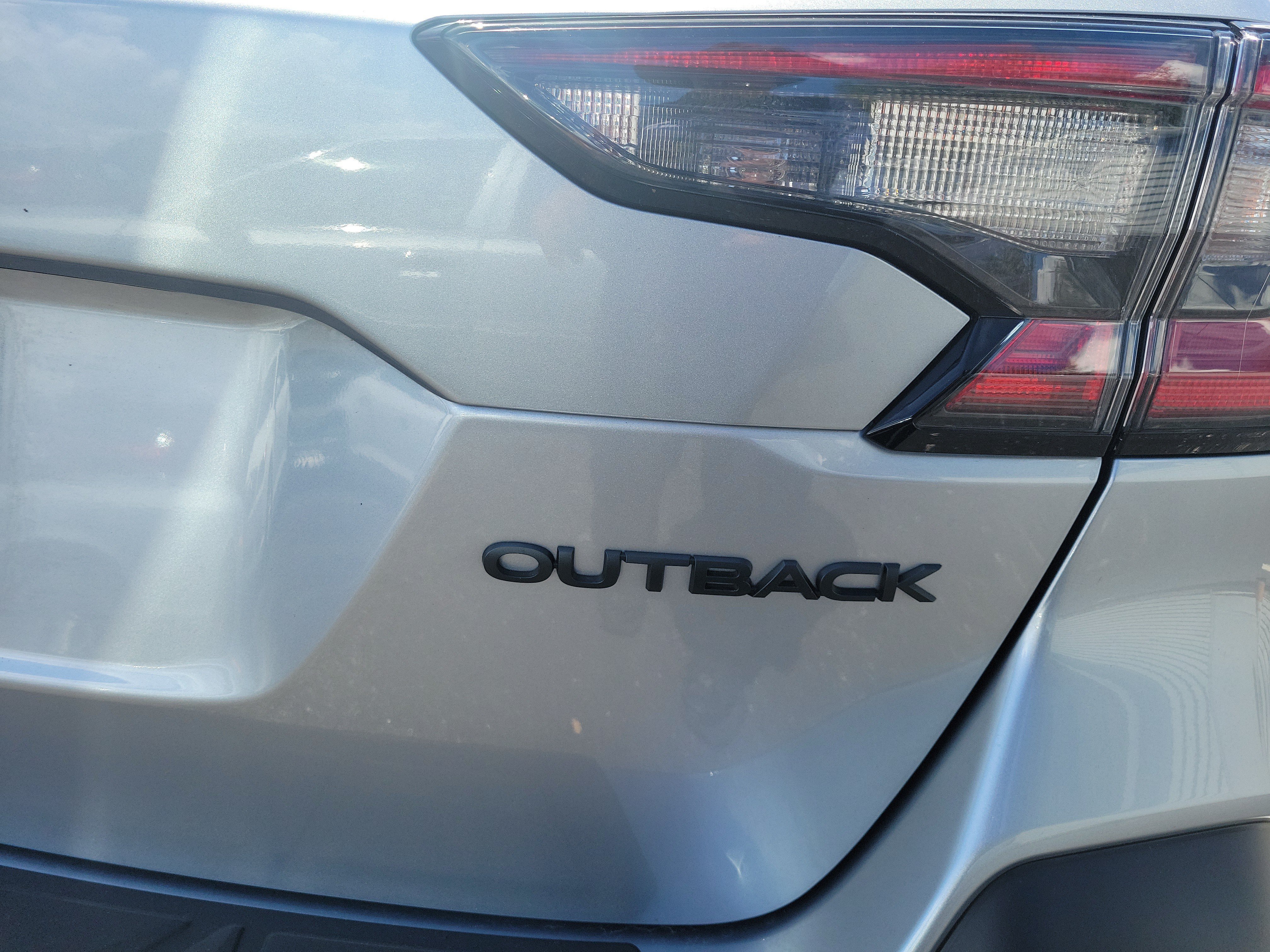Certified 2024 Subaru Outback Onyx Edition AWD/4WD image 11