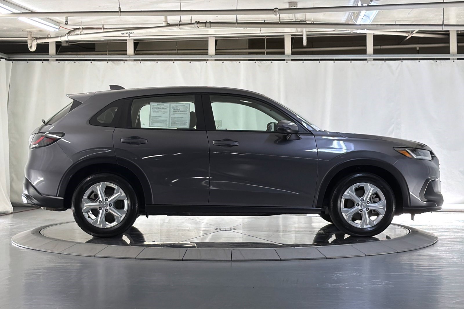 Used 2025 Honda HR-V LX image 8
