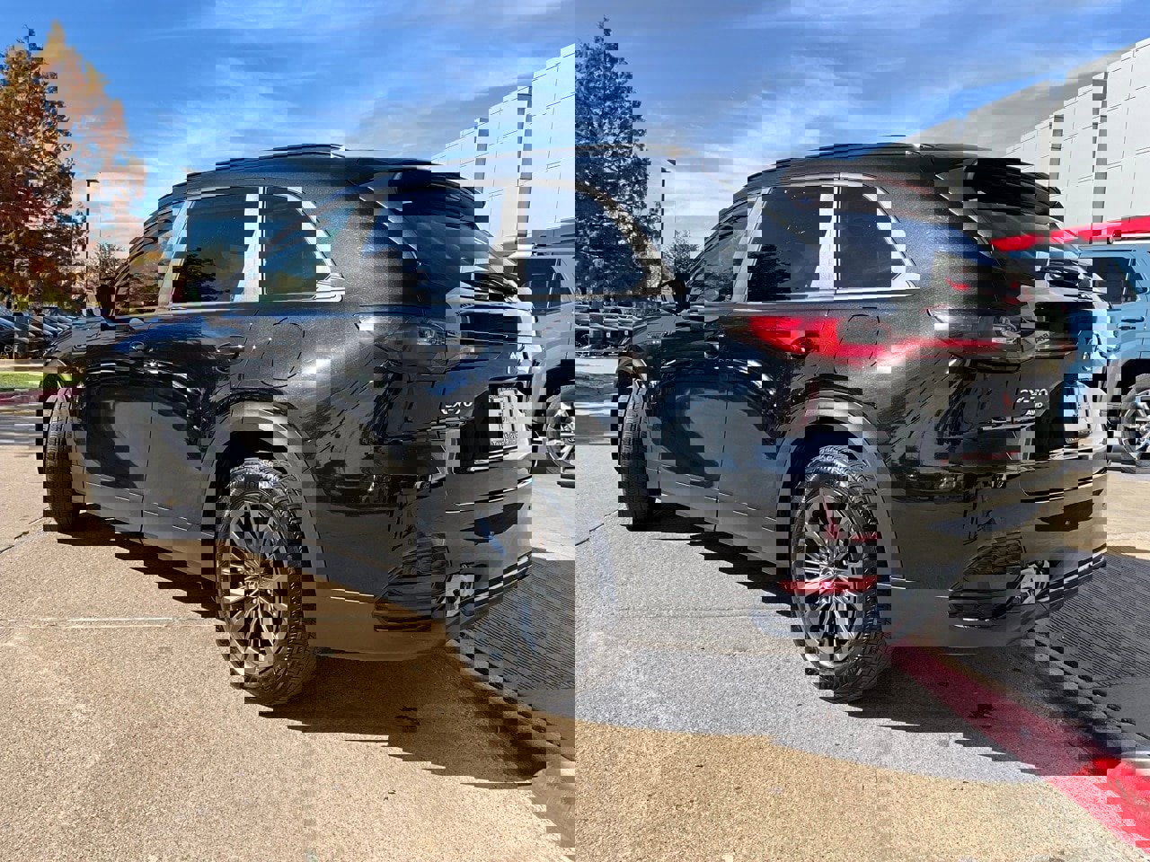 Used 2025 MAZDA CX-70 3.3 Turbo w/ Preferred Package image 8