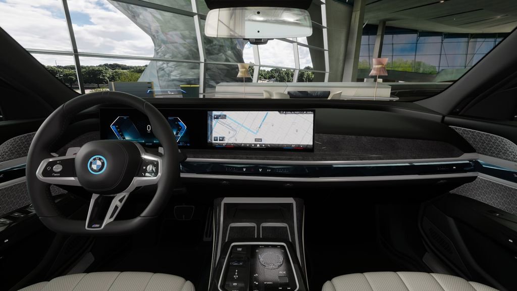 Used 2026 BMW 750e xDrive w/ Executive Package image 36