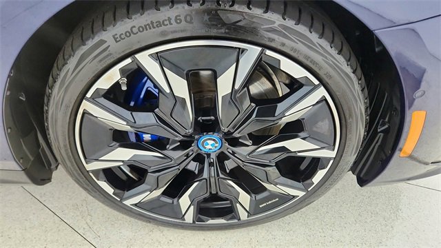 Used 2025 BMW i5 eDrive40i w/ M Sport Package image 55