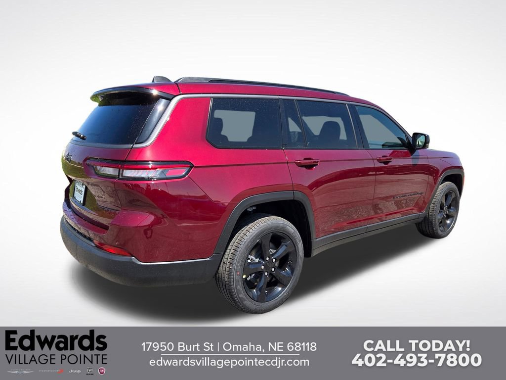 New 2026 Jeep Grand Cherokee L Limited w/ Limited Altitude Package AWD/4WD image 3