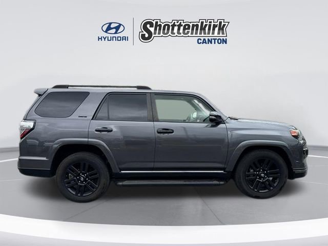 Used 2021 Toyota 4Runner Nightshade image 4