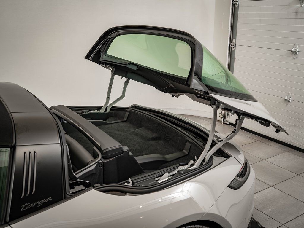 Certified 2022 Porsche 911 Targa 4 GTS image 30