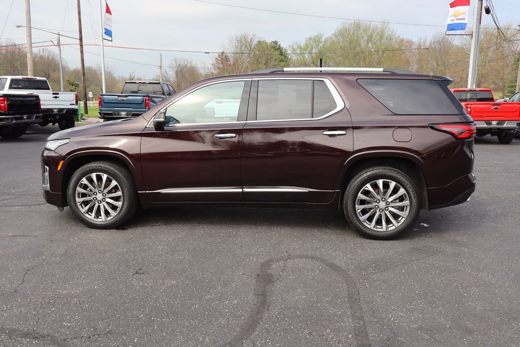 Used 2023 Chevrolet Traverse Premier w/ LPO, Floor Liner Package image 38