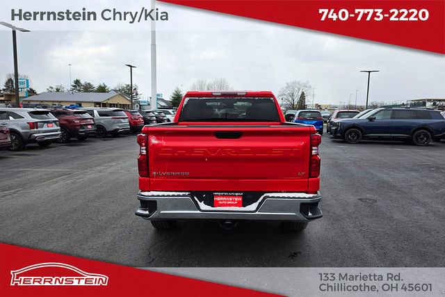 Used 2023 Chevrolet Silverado 1500 LT AWD/4WD image 32