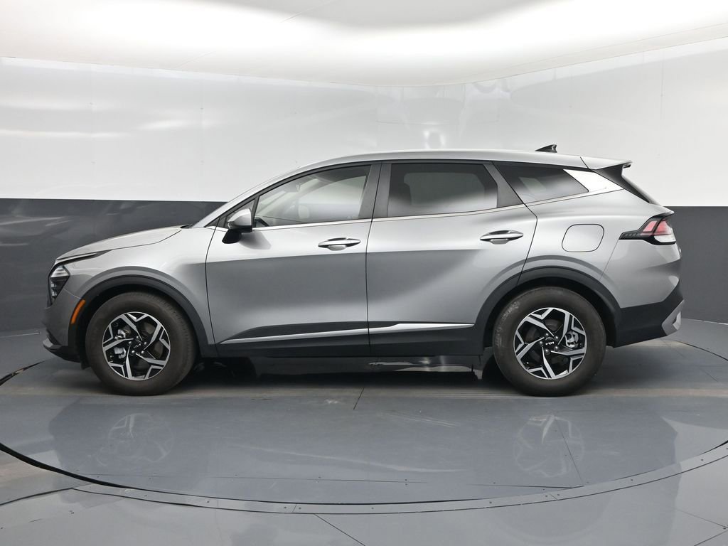 Certified 2024 Kia Sportage LX image 10