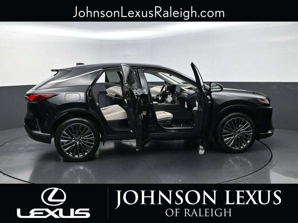 New 2026 Lexus RX 450h AWD image 33