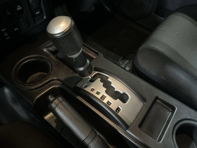 Used 2010 Toyota FJ Cruiser 4WD image 27