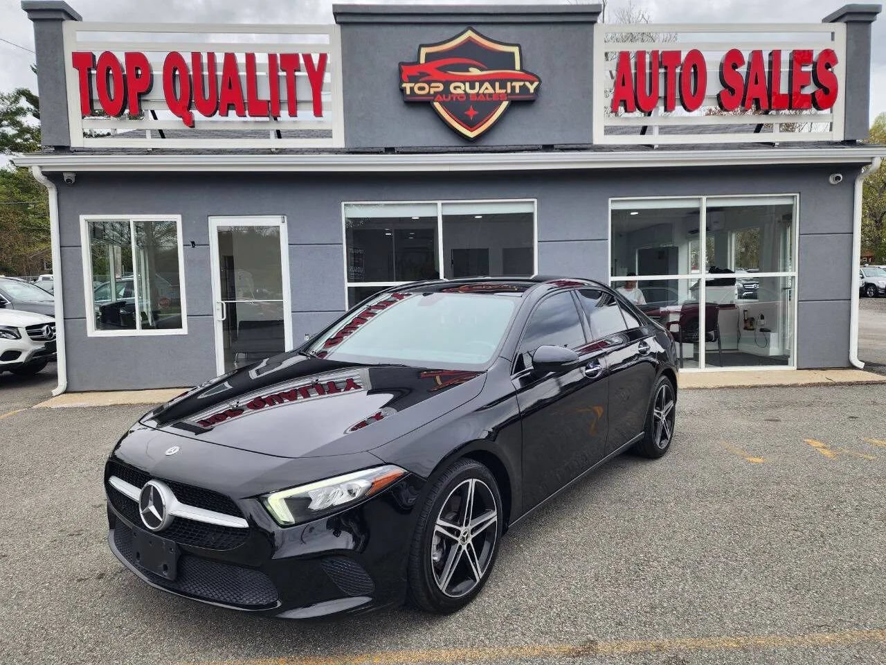 Used 2019 Mercedes-Benz A 220 4MATIC image 1