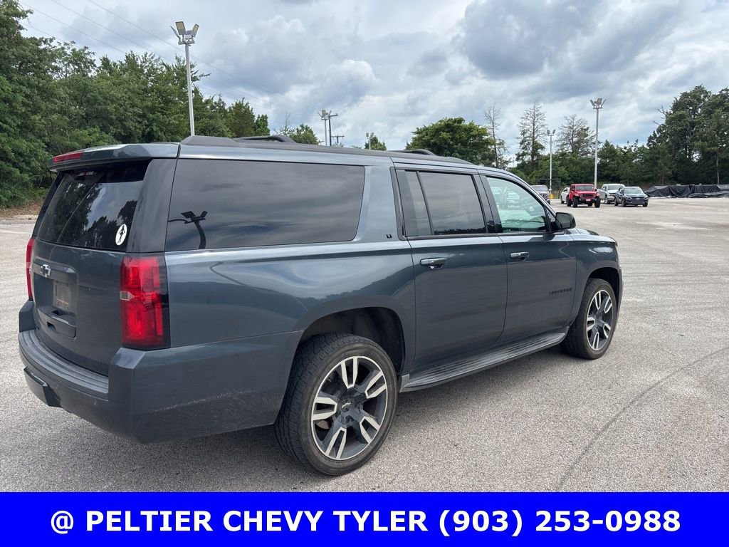 Used 2019 Chevrolet Suburban LT w/ RST Edition RWD image 7