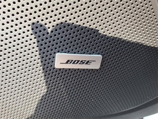 Used 2016 Chevrolet Camaro LT w/ RS Package image 9