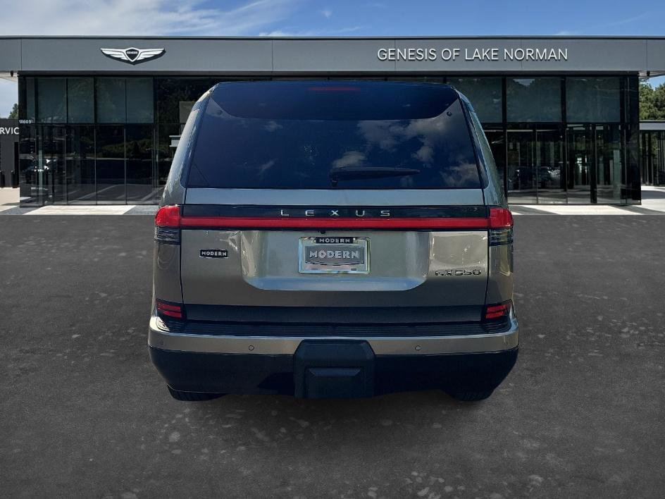 Used 2024 Lexus GX 550 w/ Accessory Package (2T) AWD/4WD image 8