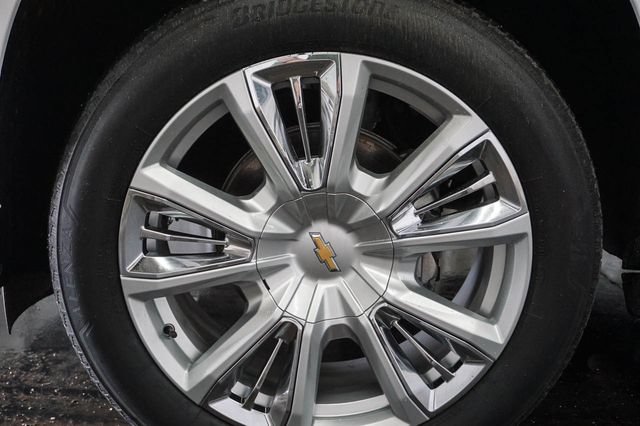 Used 2024 Chevrolet Tahoe High Country AWD/4WD image 5