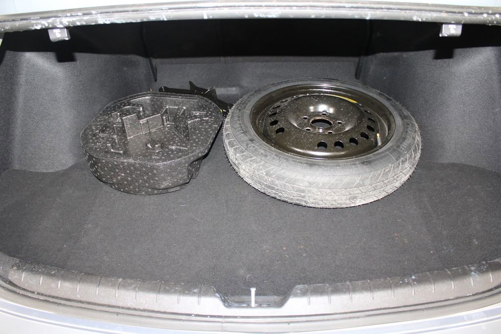 Used 2023 Kia K5 LXS image 16