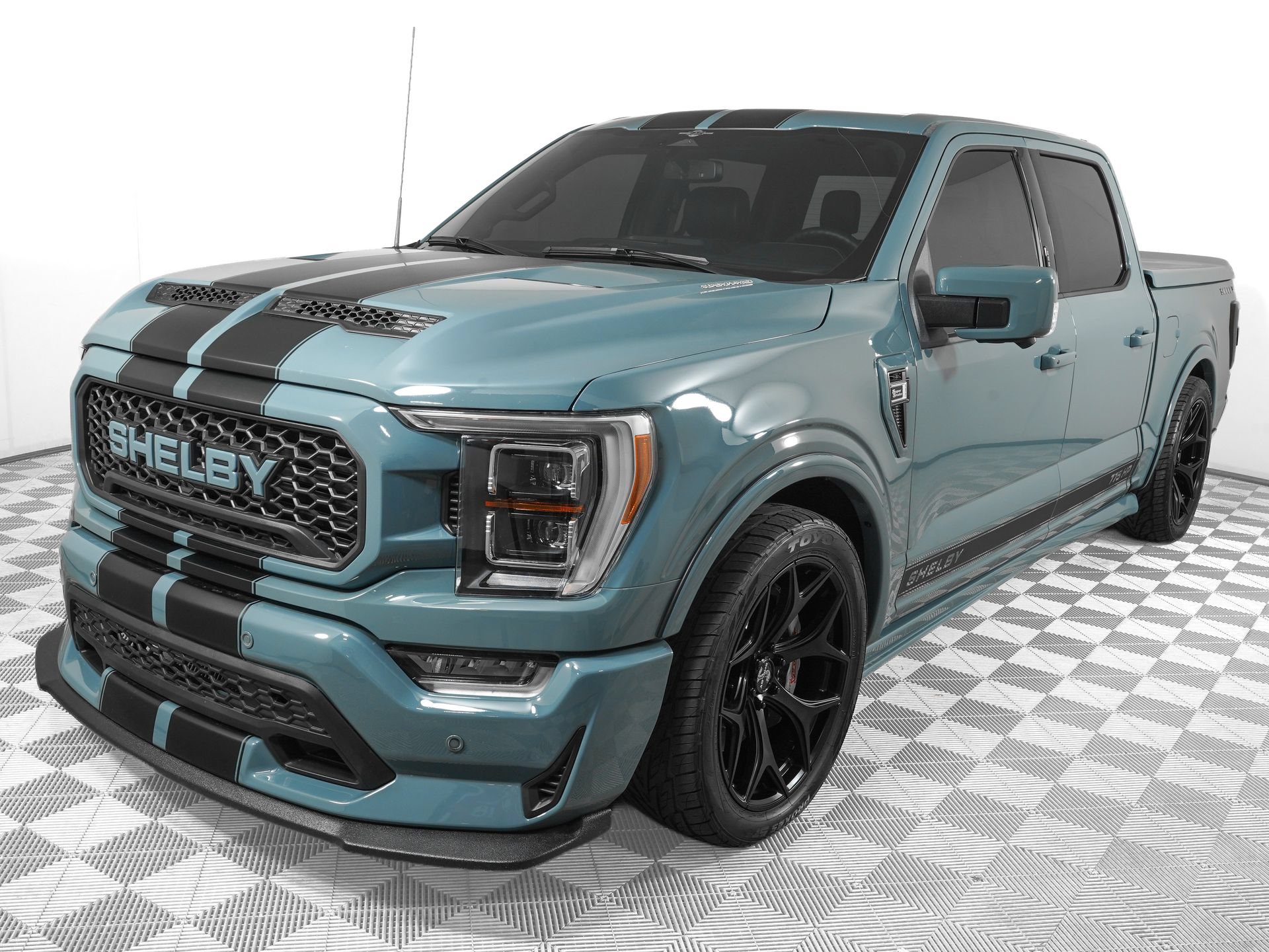 Used 2023 Ford F150 Lariat w/ Equipment Group 502A High AWD/4WD image 9