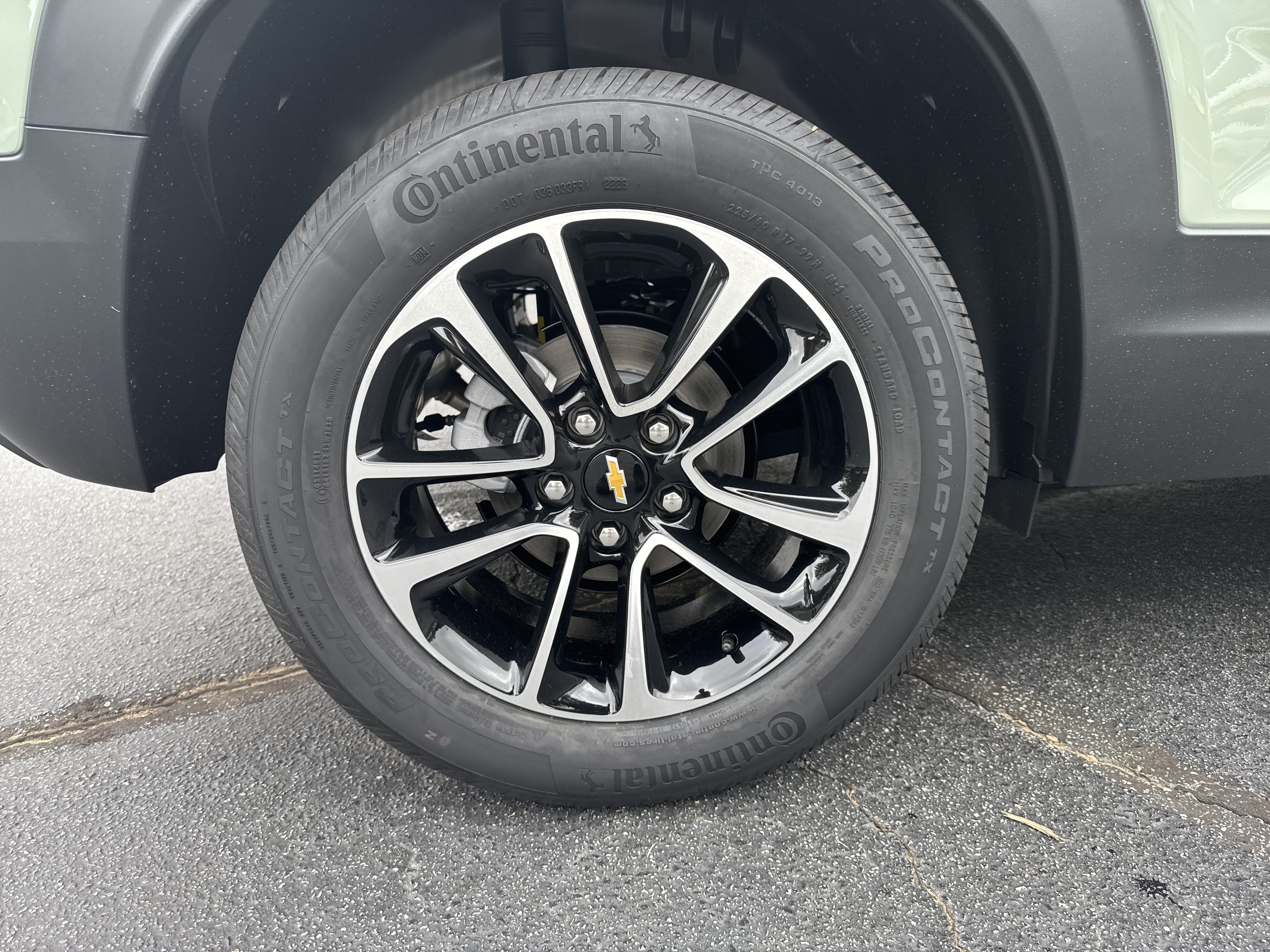 New 2026 Chevrolet TrailBlazer LT w/ Driver Confidence Package FWD image 17