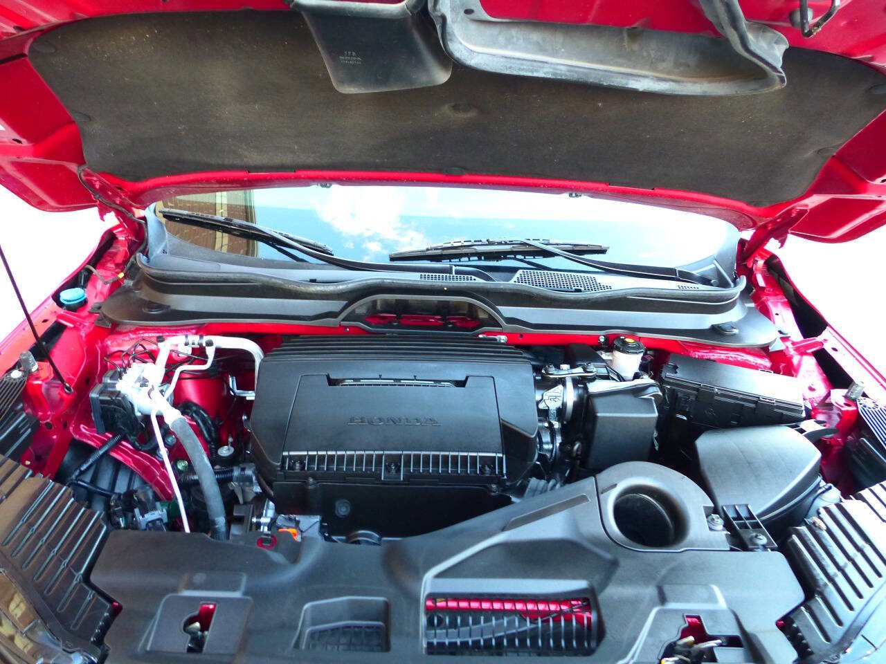 Used 2024 Honda Pilot Sport image 15