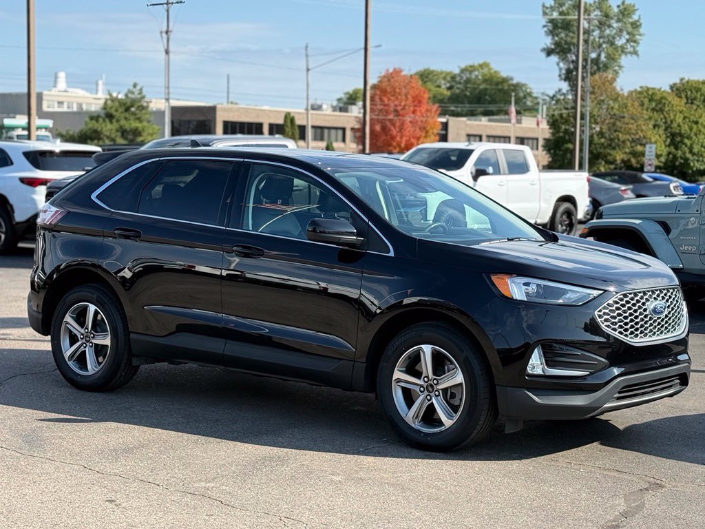 Certified 2024 Ford Edge SEL w/ Convenience Package AWD/4WD image 29