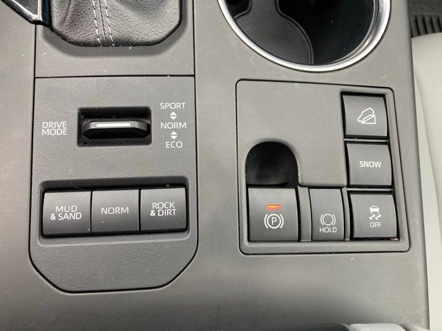 Certified 2023 Toyota Highlander XLE image 39