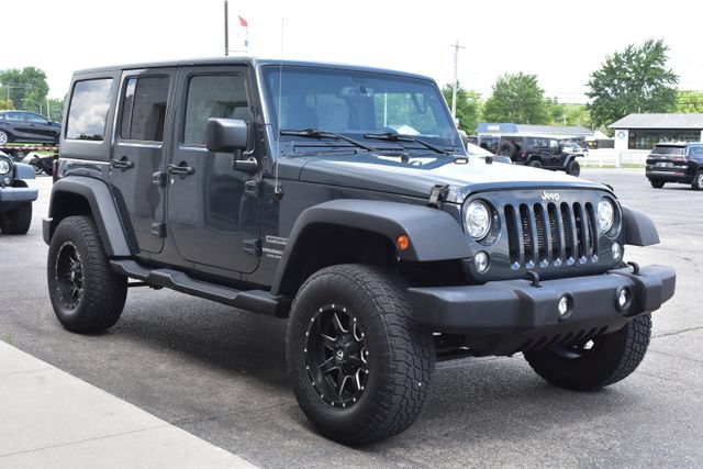 Used 2017 Jeep Wrangler Unlimited Sport w/ Quick Order Package 24S AWD/4WD image 9