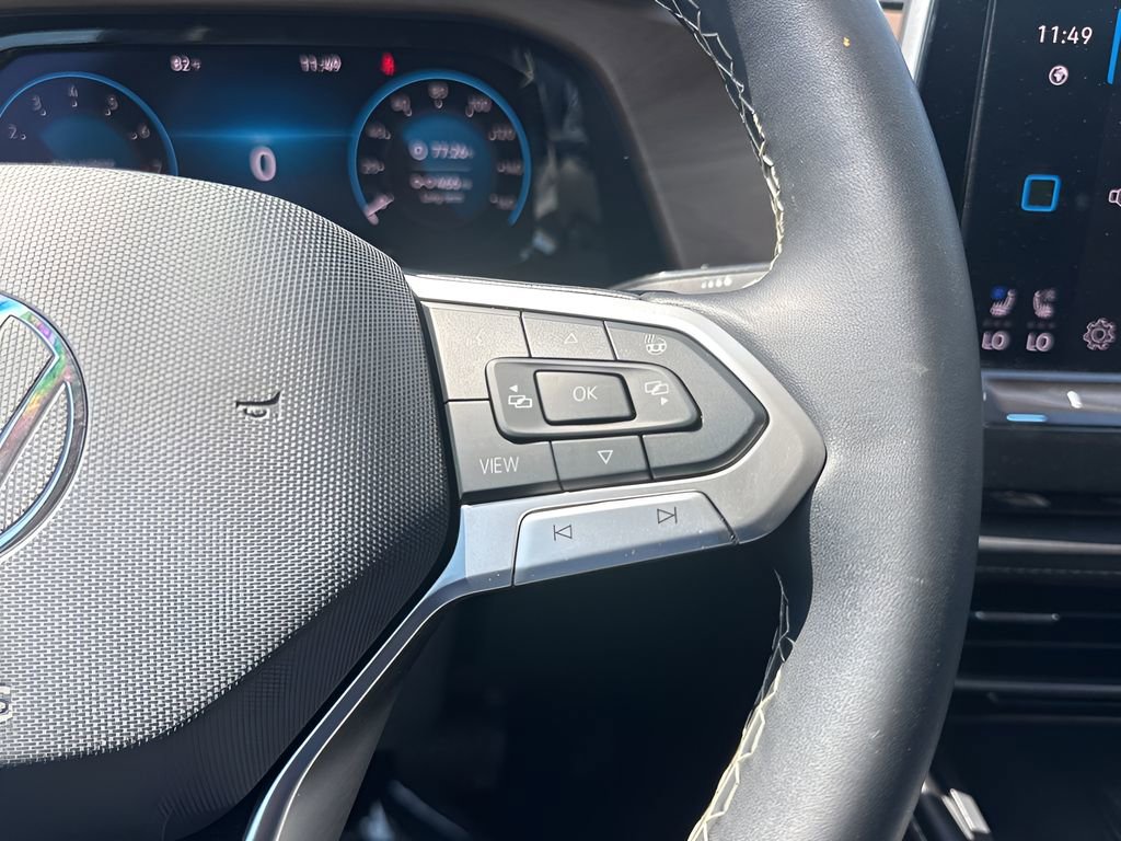 Used 2024 Volkswagen Atlas SE FWD image 16