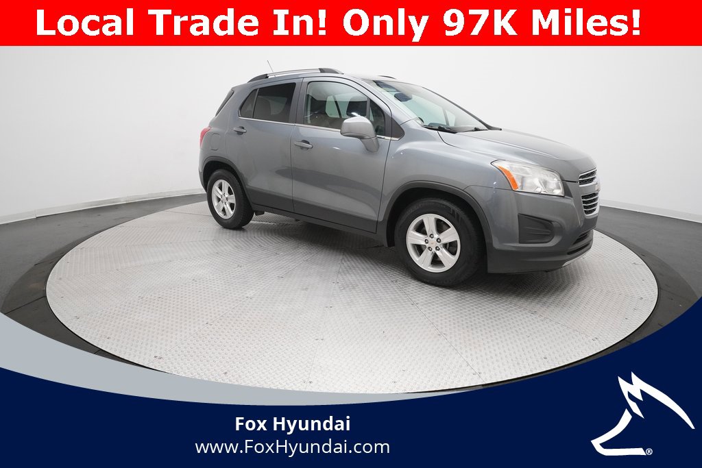 Used 2015 Chevrolet Trax LT w/ LT Sun and Sound Package image 13