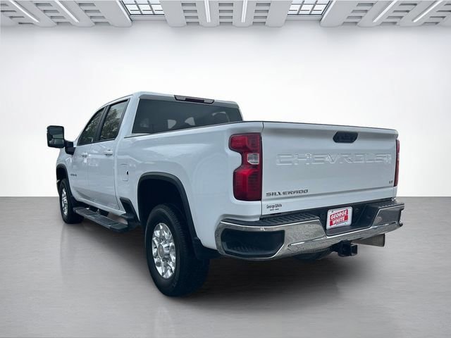 Used 2024 Chevrolet Silverado 2500 LT AWD/4WD image 6