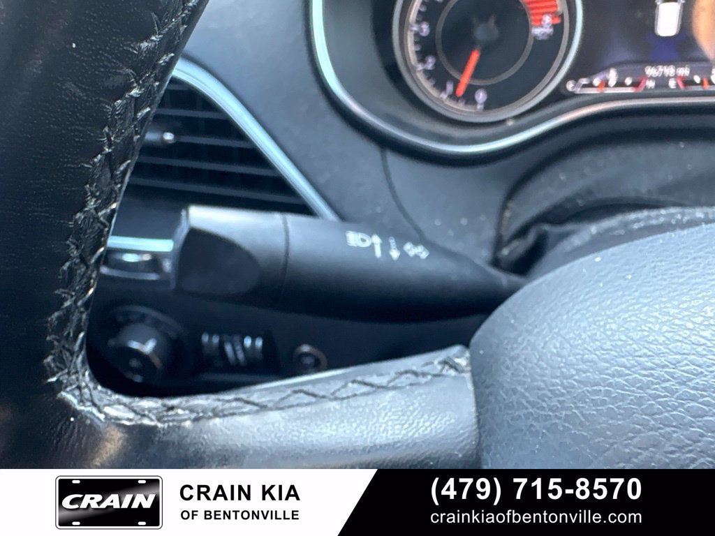 Used 2021 Jeep Cherokee Latitude Lux w/ Comfort/Convenience Group AWD/4WD image 24