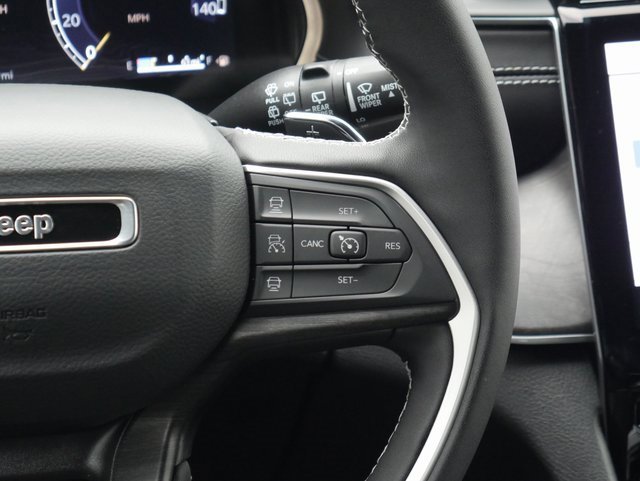 New 2025 Jeep Grand Cherokee L Limited w/ Luxury Tech Group II image 24