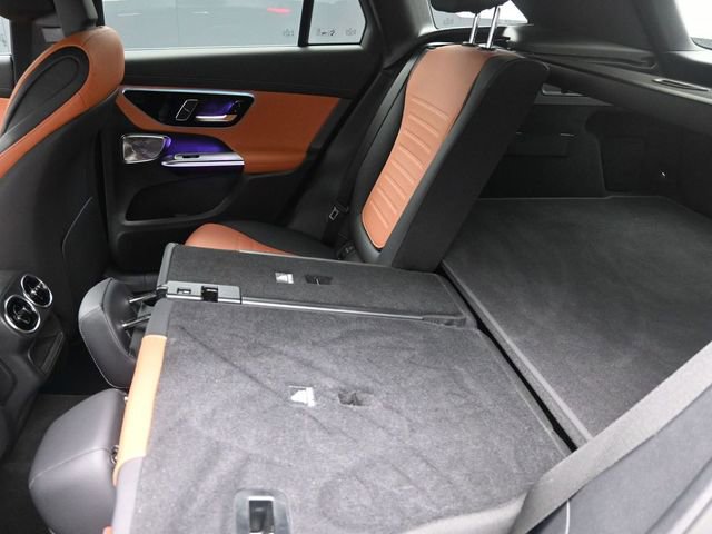 Used 2025 Mercedes-Benz GLC 300 image 22