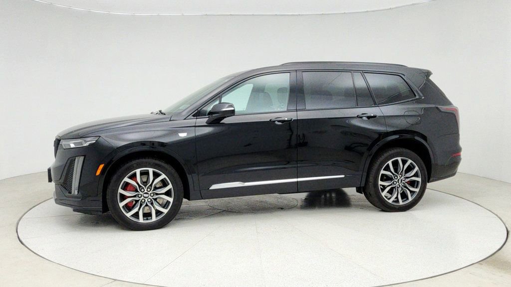 Used 2024 Cadillac XT6 Sport w/ Technology Package image 8
