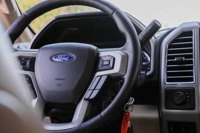 Used 2017 Ford F350 Lariat w/ Lariat Value Package AWD/4WD image 45