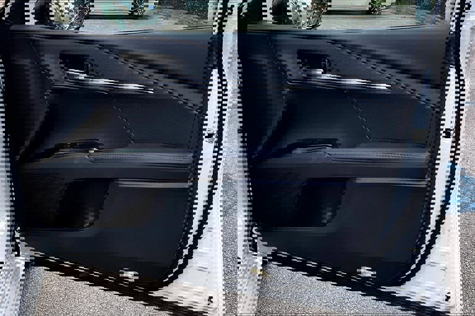 Used 2025 Toyota Camry XSE image 26