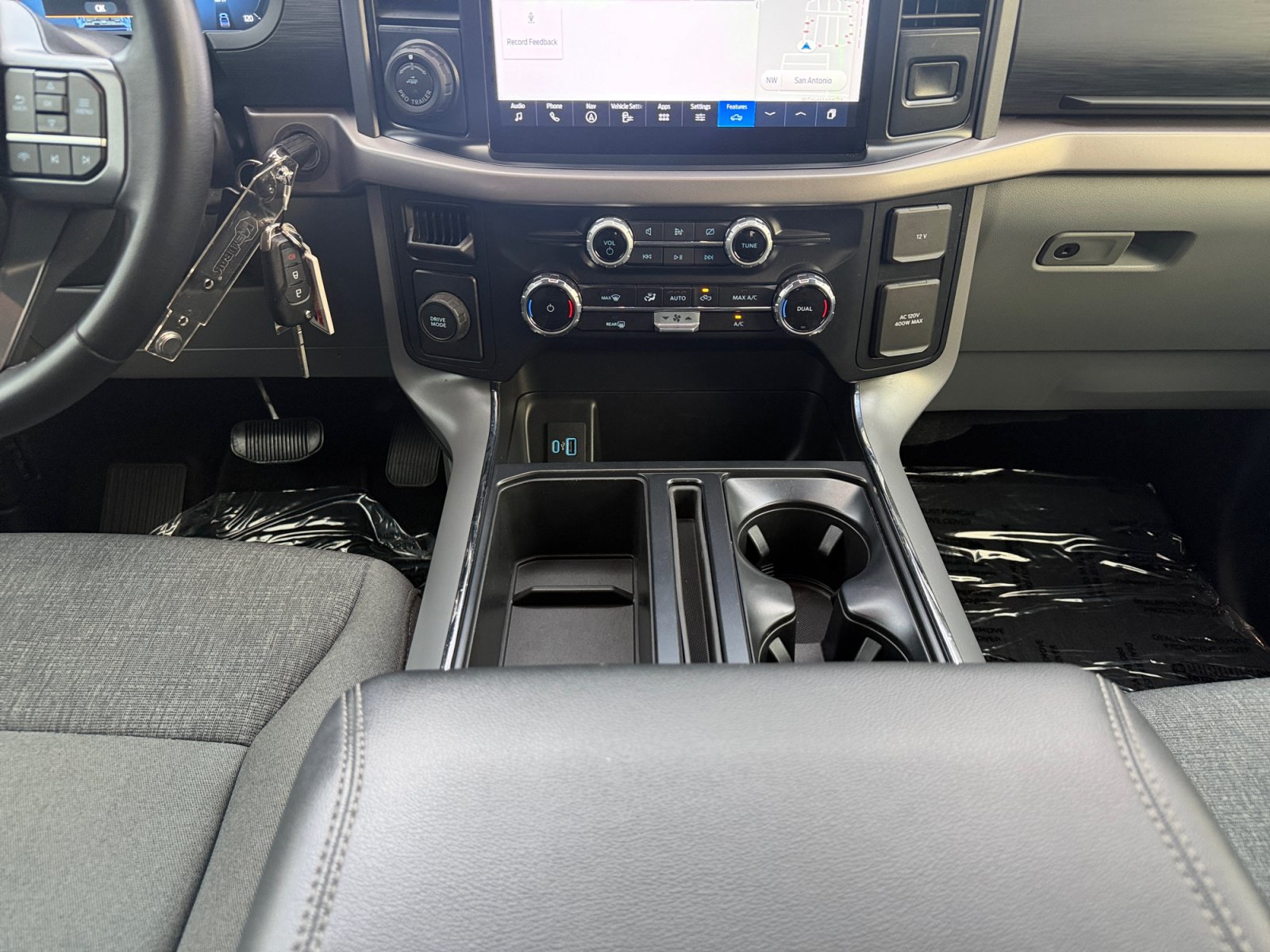 Used 2024 Ford F150 XLT w/ Mobile Office Package RWD image 12