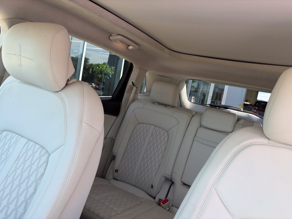 Used 2019 Lincoln Nautilus Black Label AWD/4WD image 27
