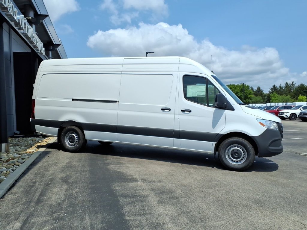 New 2026 Mercedes-Benz Sprinter 2500 image 6