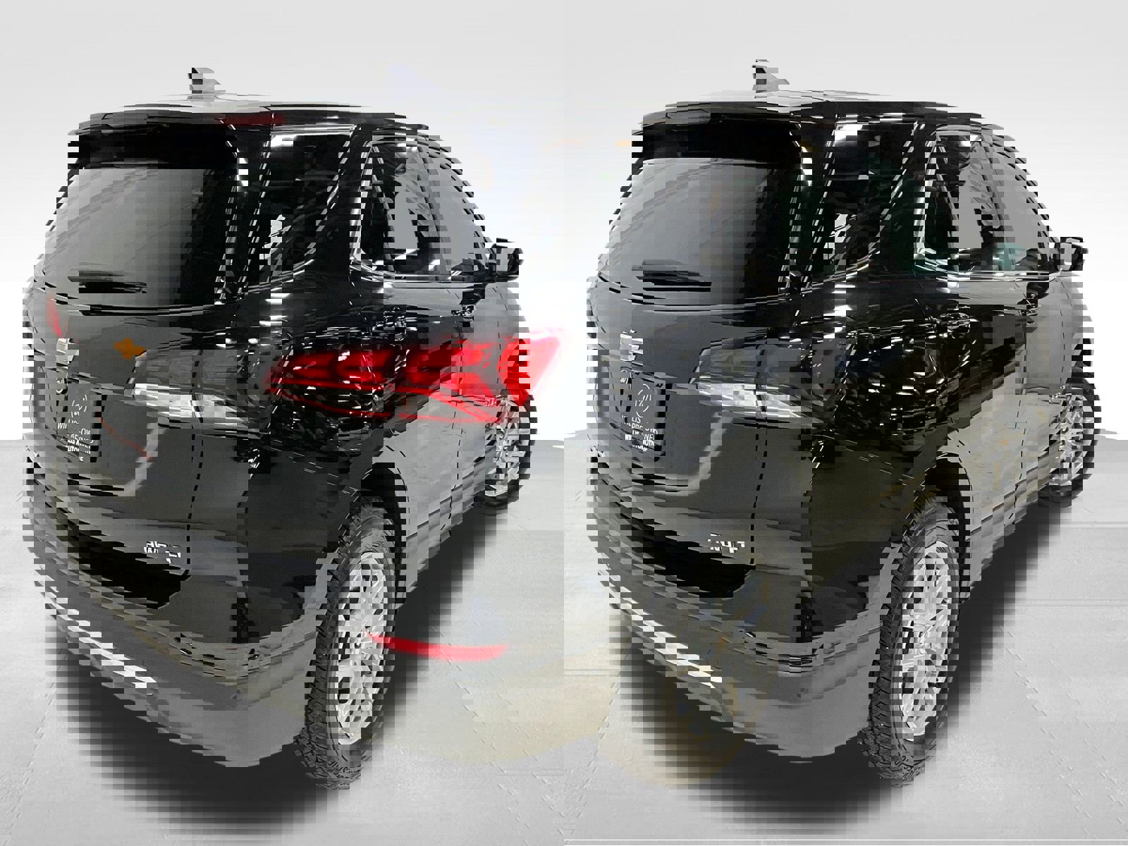 Used 2023 Chevrolet Equinox LT image 11