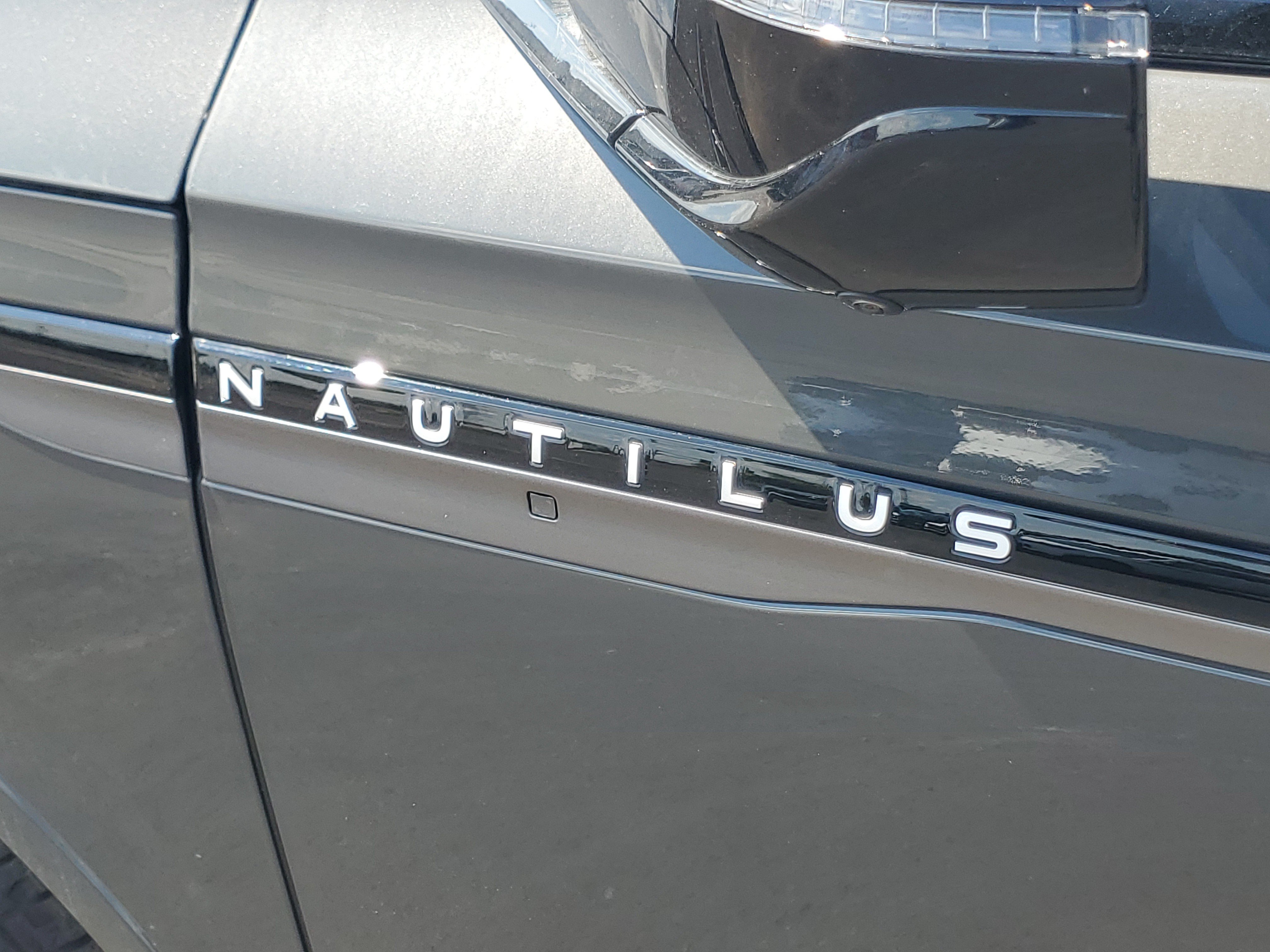 New 2026 Lincoln Nautilus Black Label w/ Jet Appearance Package AWD/4WD image 7