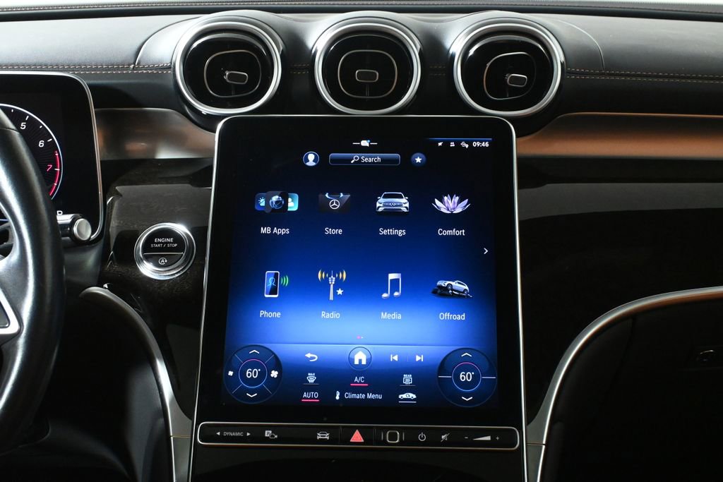 Used 2023 Mercedes-Benz GLC 300 4MATIC image 23