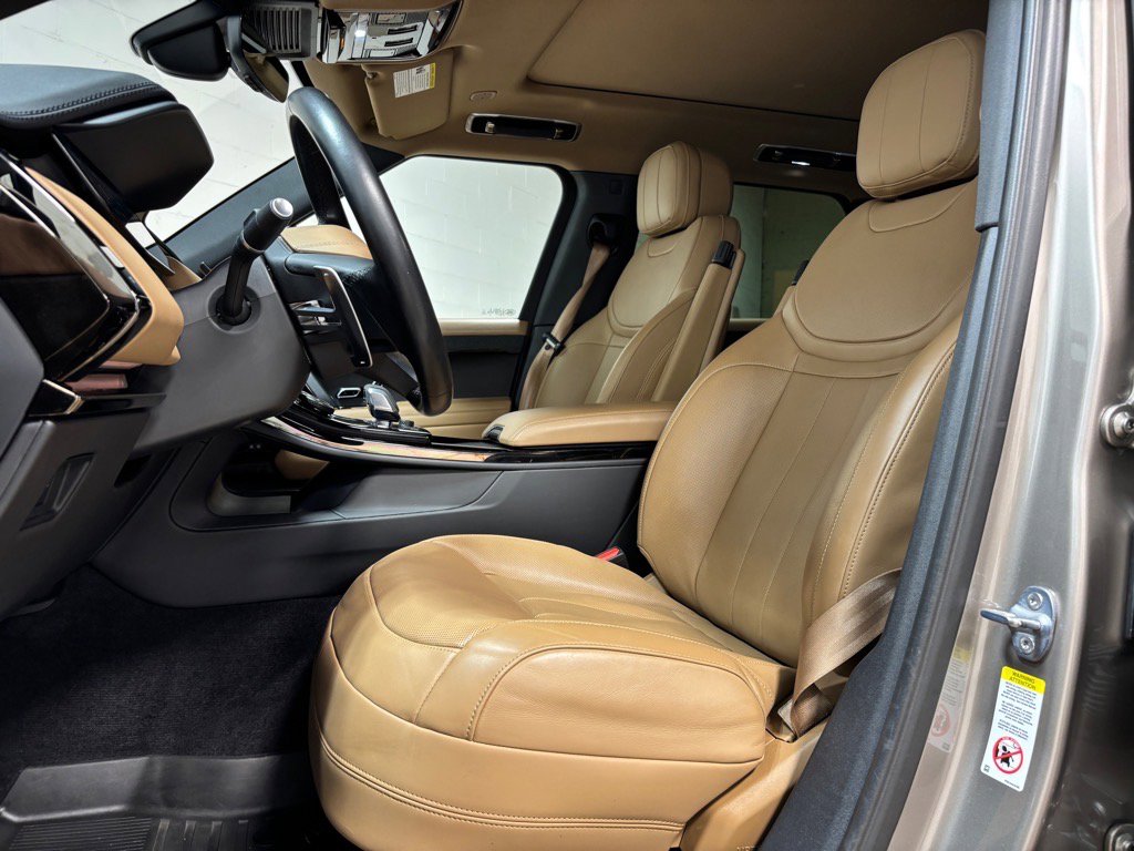 Used 2023 Land Rover Range Rover Sport SE image 22