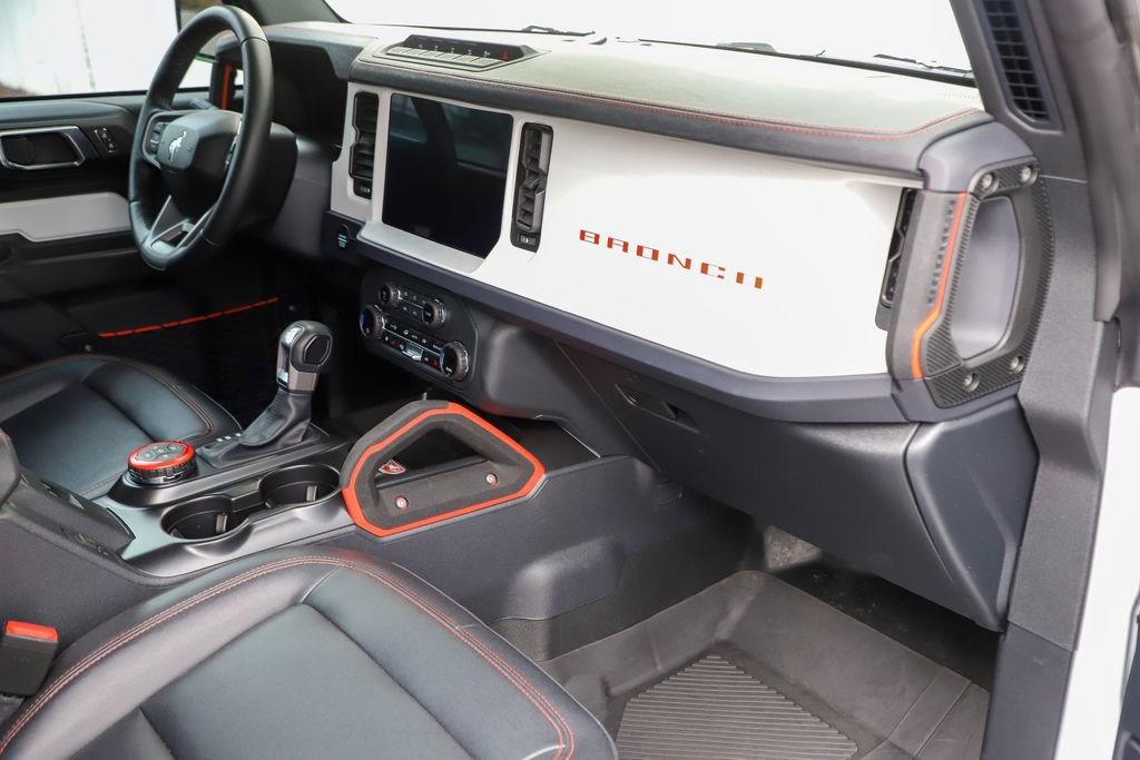 Used 2025 Ford Bronco Stroppe Edition image 32