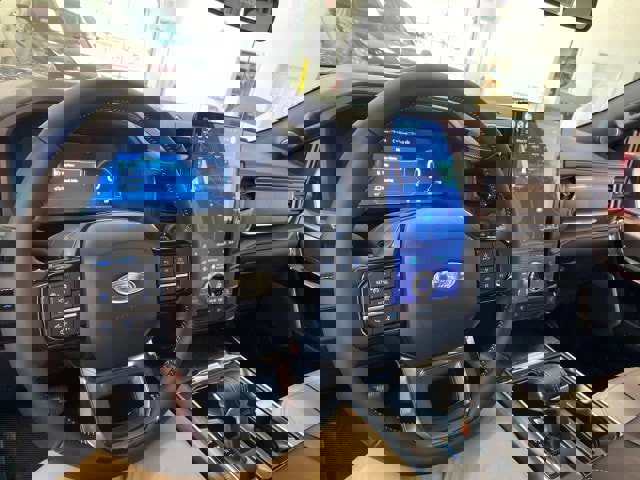 New 2023 Ford F150 Lightning Platinum image 45