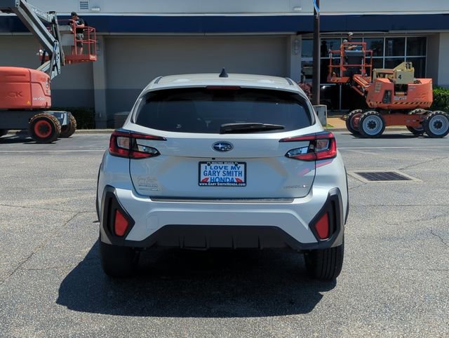 Used 2024 Subaru Crosstrek 2.0i image 5