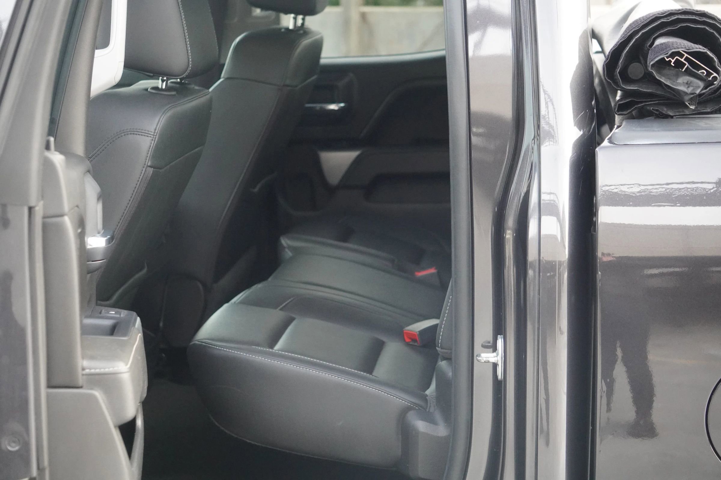 Used 2016 Chevrolet Silverado 1500 LTZ Z71 w/ LTZ Plus Package image 28