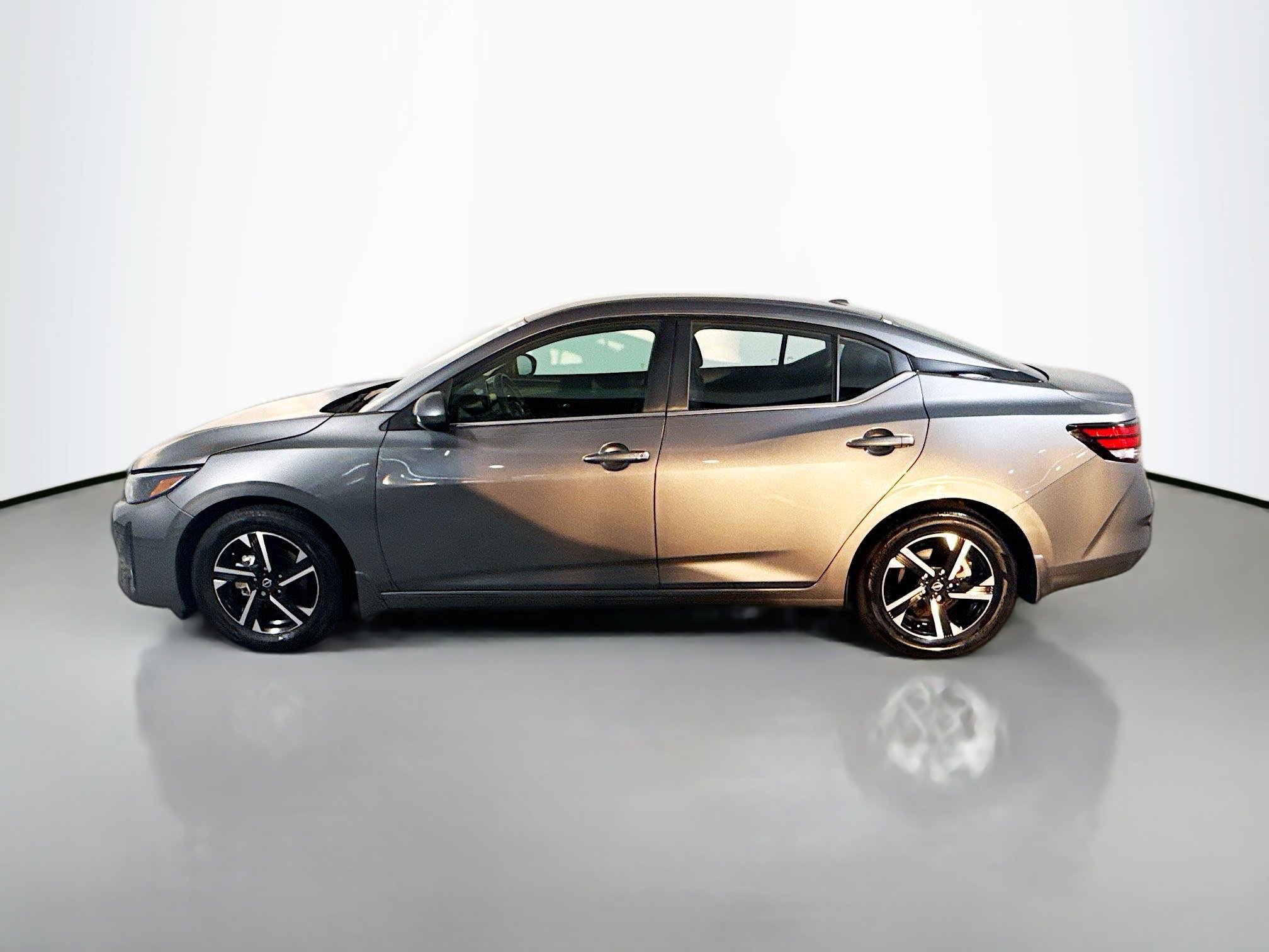 Used 2025 Nissan Sentra SV w/ All-Weather Package image 6